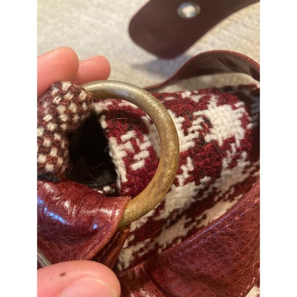 VINTAGE Auto Car Upholstery Crossbody Bag ~ Kim White ~ Chevy Blazer 1975 ATX - Picture 9 of 10